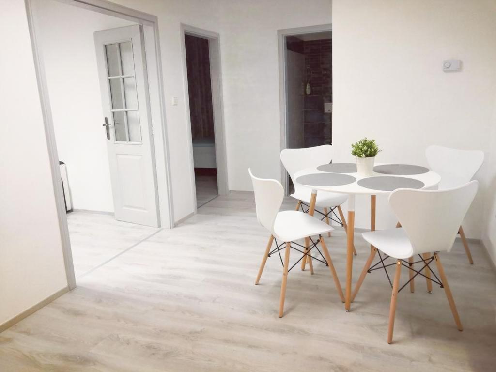 Homeawayhome Ceske Budejovice Exterior photo